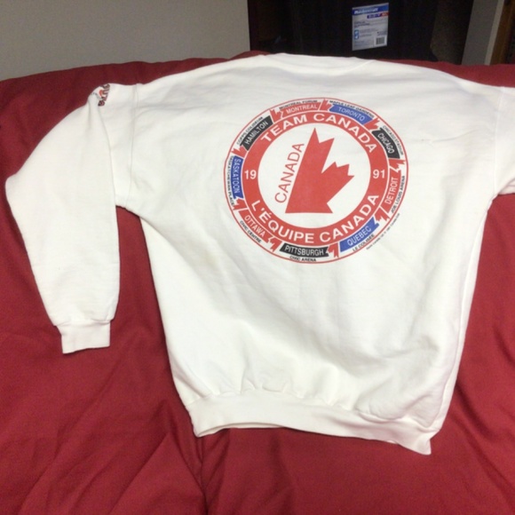 NHL VINTAGE 1991 CANADA CUP sweatshirt - Picture 2 of 3